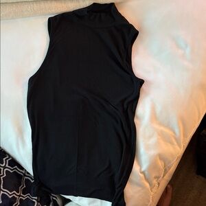 GAP Black Sleeveless Tank Top